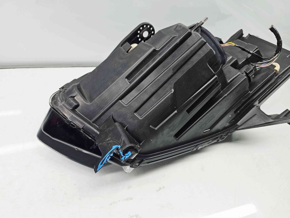 Far dreapta Dacia Jogger facelift [Fabr 2021-2025] 260104948R