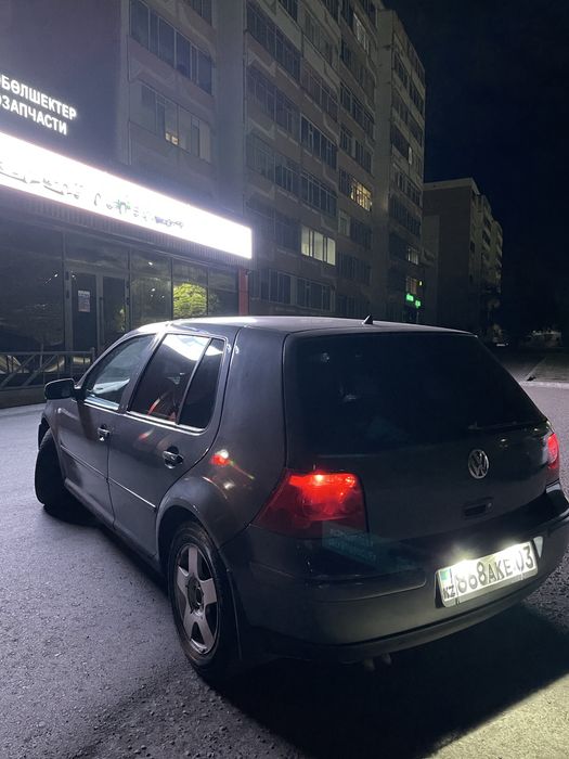 Volkswagen Golf 4
