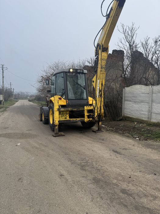 Buldoexcavator New Holland LB110