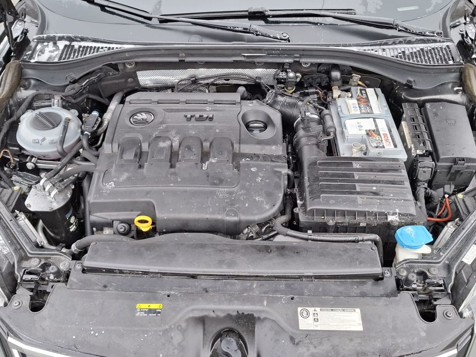 Skoda Superb 2.0 diesel. 150 cp