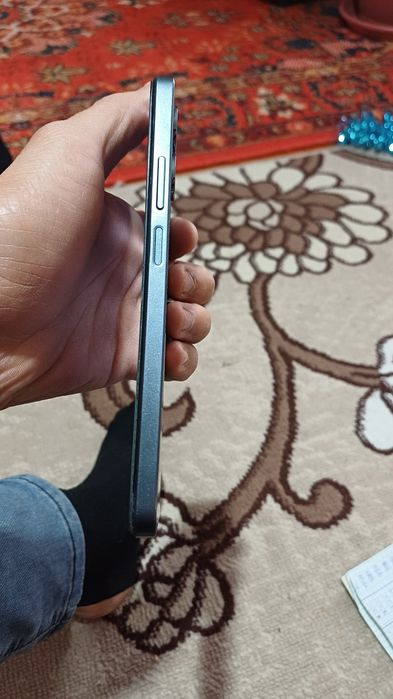 Realmi Not 50 smartfon