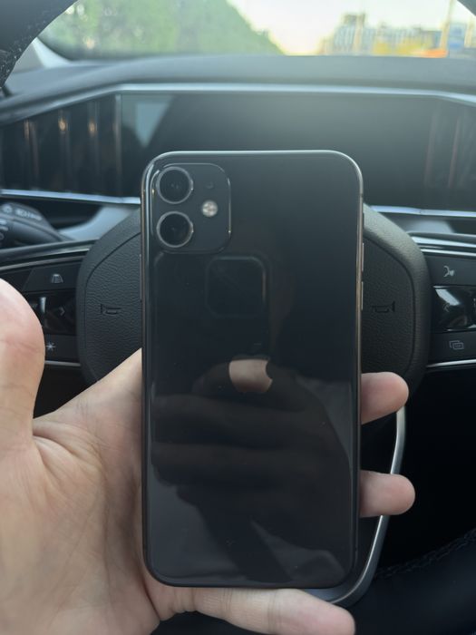 Iphone 11 [в отличном состоянии]