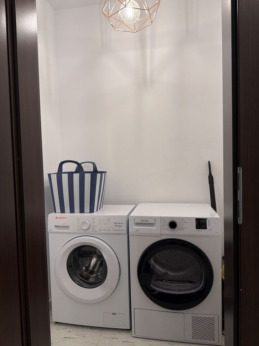 Proprietar inchiriez garsoniera noua mobilata 15 min Unirii