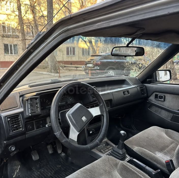 Продам Мазда 626 gc купе не находу