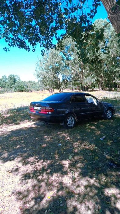 Тойота Корона 1994года