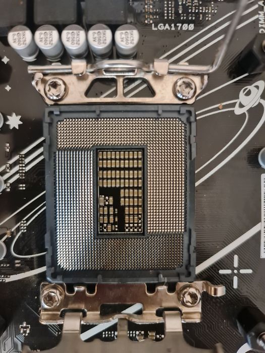 Продам Комплект I5 13400F B760M DDR5