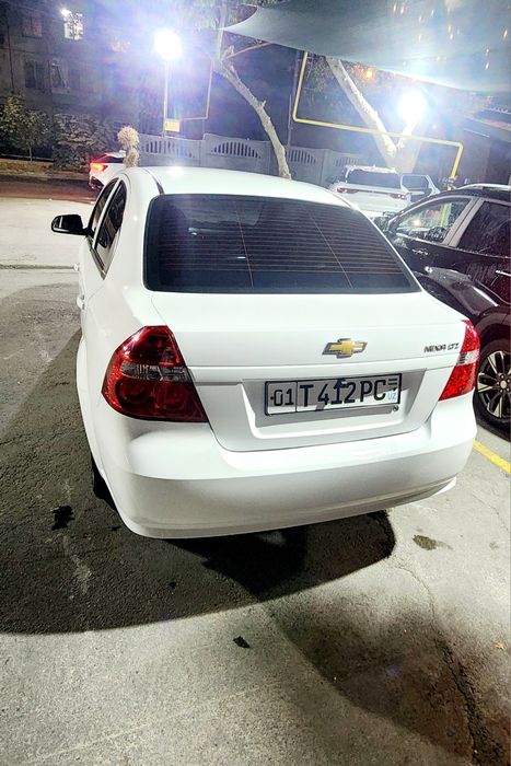 Продаётся нексия3 автомат