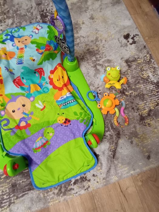 Centru activitati Carusel Bebeluși copii