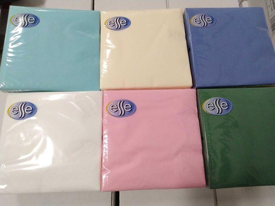 Салфетки ESSE цветные и с рисунком