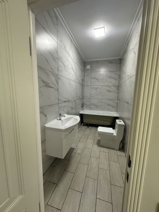 Большой Дом с времянкой