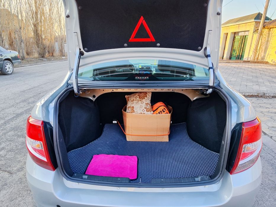 Продам Лада Гранта FL