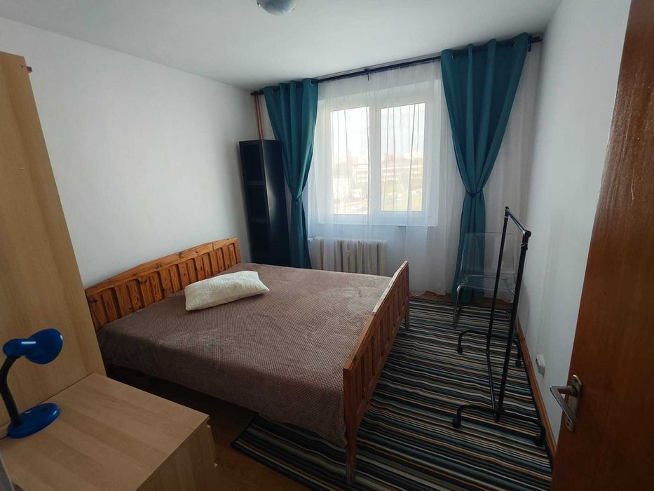 Proprietar, inchiriez 3 camere, Liviu Rebreanu 32A.