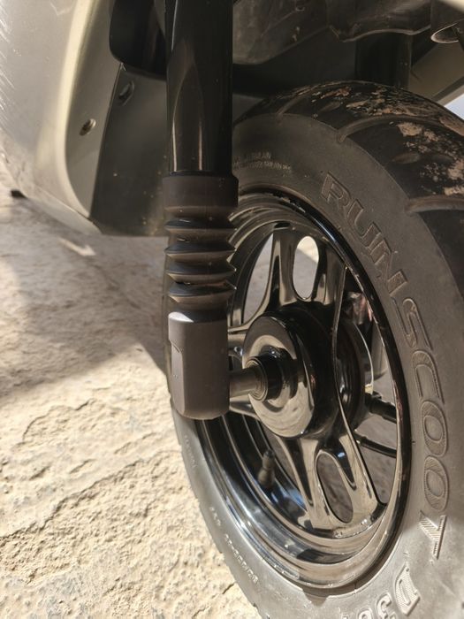 Продам мопед Хонда Дио af-68