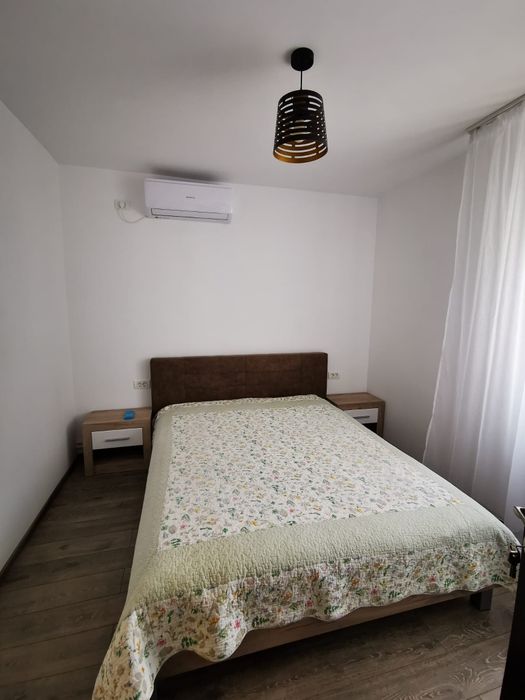 Închiriez apartament 2 camere