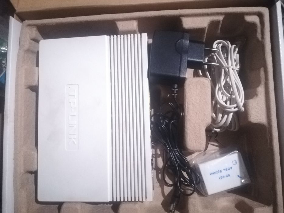 Продам модем Tp link8840