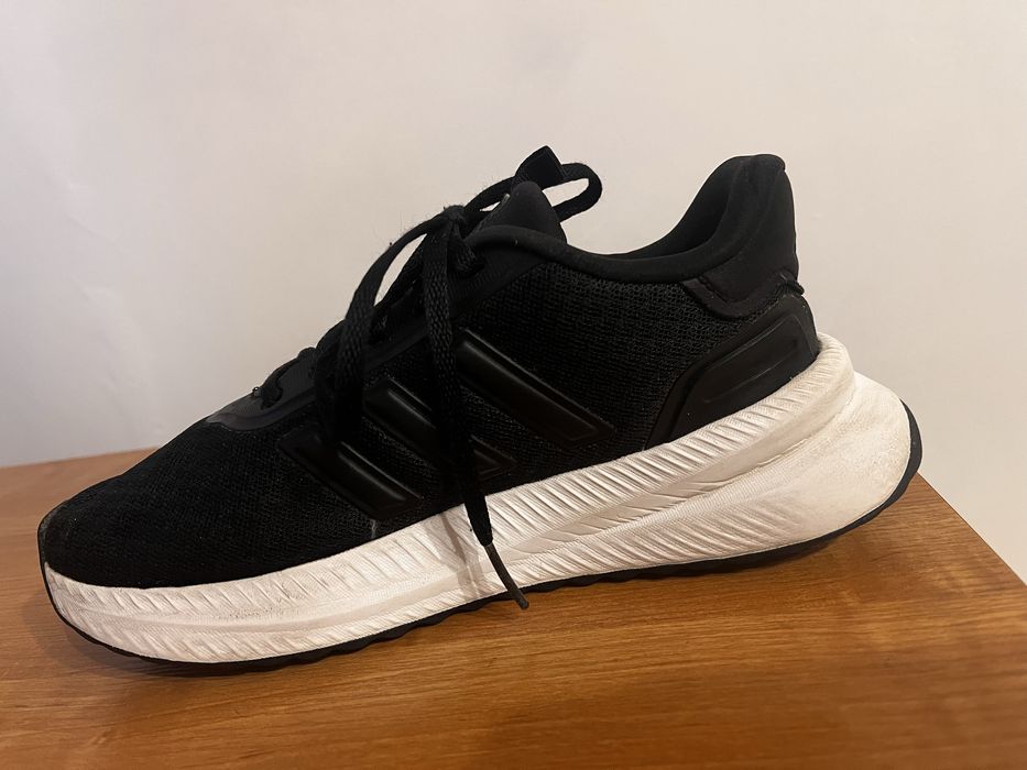 Кроссовки Adidas