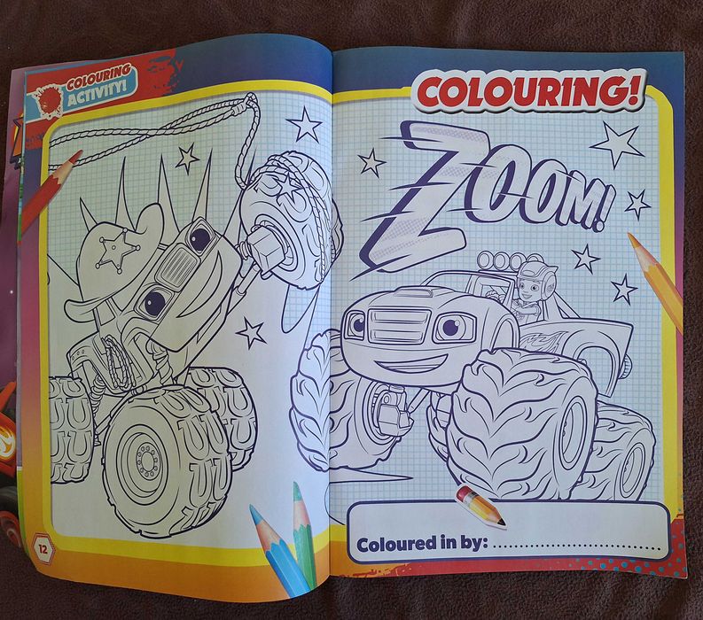 НОВИ английски списания С ИГРАЧКИ