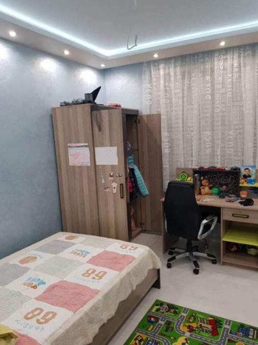 Продава се Четиристаен апартамент в Бургас, Център - 132 кв.м за 4167 €/кв.м - Снимка #7