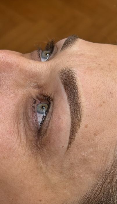 Micropigmentare sprâncene & buze