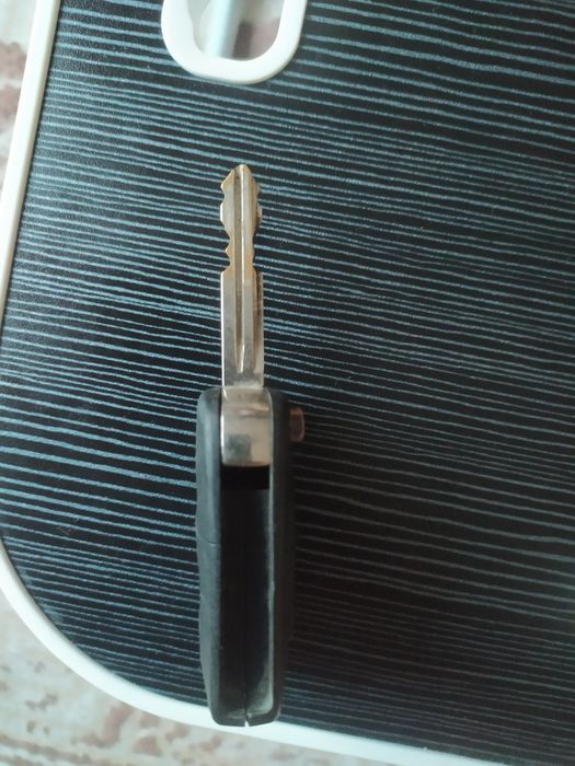 Здравствуйте продам Выкидной Ключ