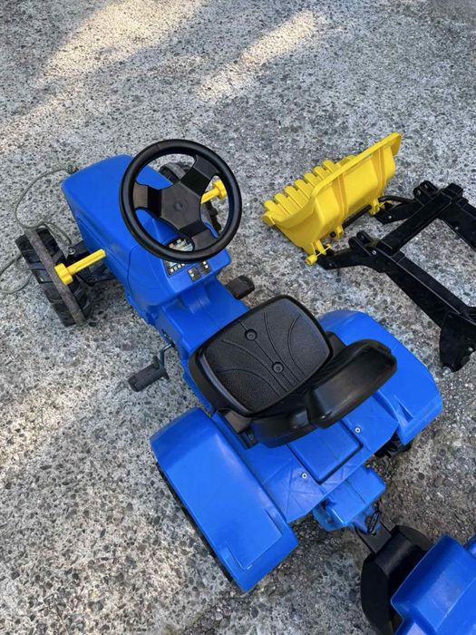 Детски   трактор  със  педали