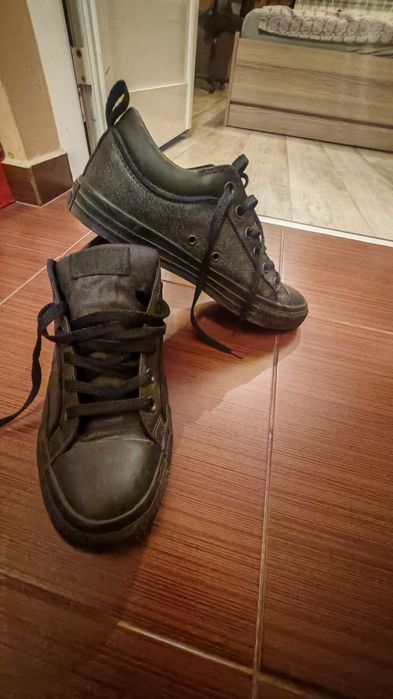 Converse all stars