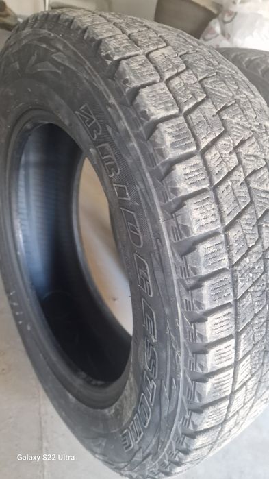 Продам зимнюю резину