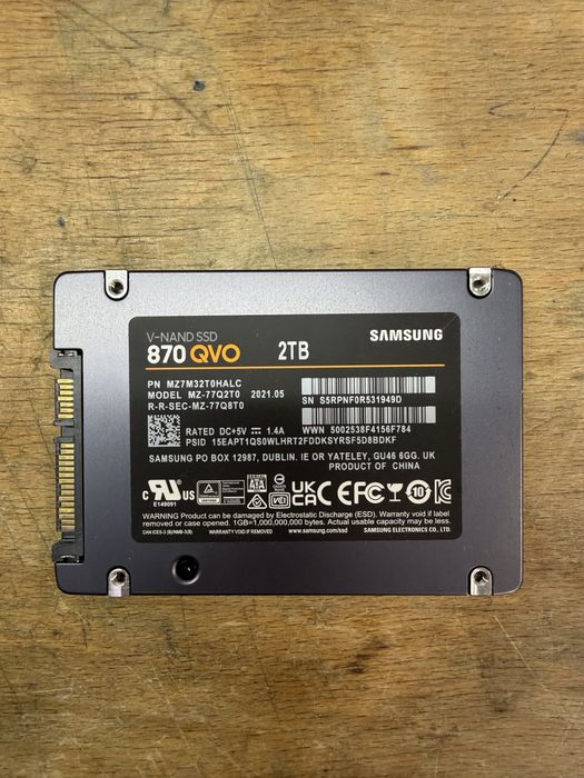 SSD Samsung 2TB 870QVO (94%)