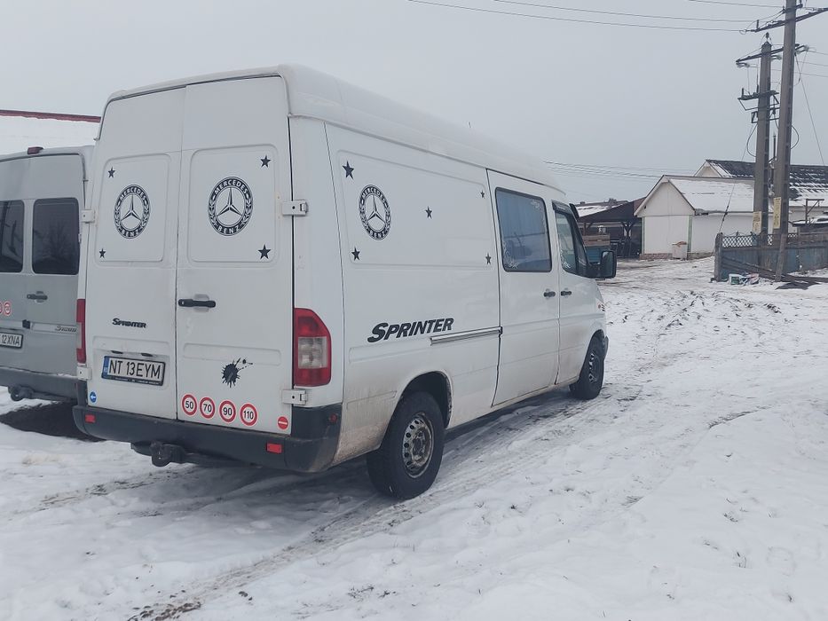 Vând mercedes sprinter