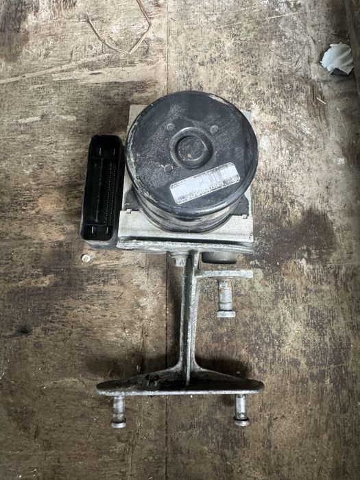 ABS модул за Мерцедес с- класа w204