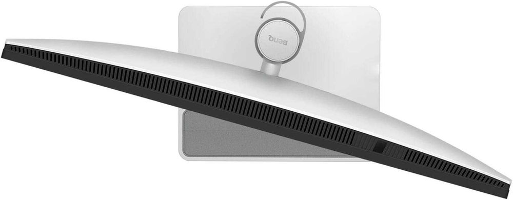 Монитор BenQ MA320U