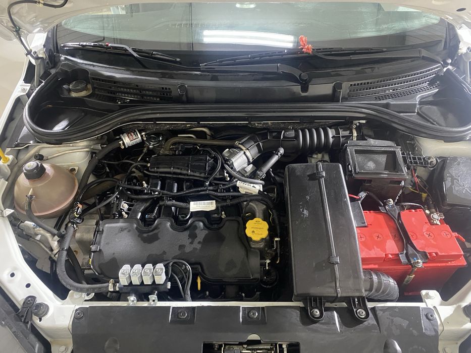 Универсал веста срочноооо