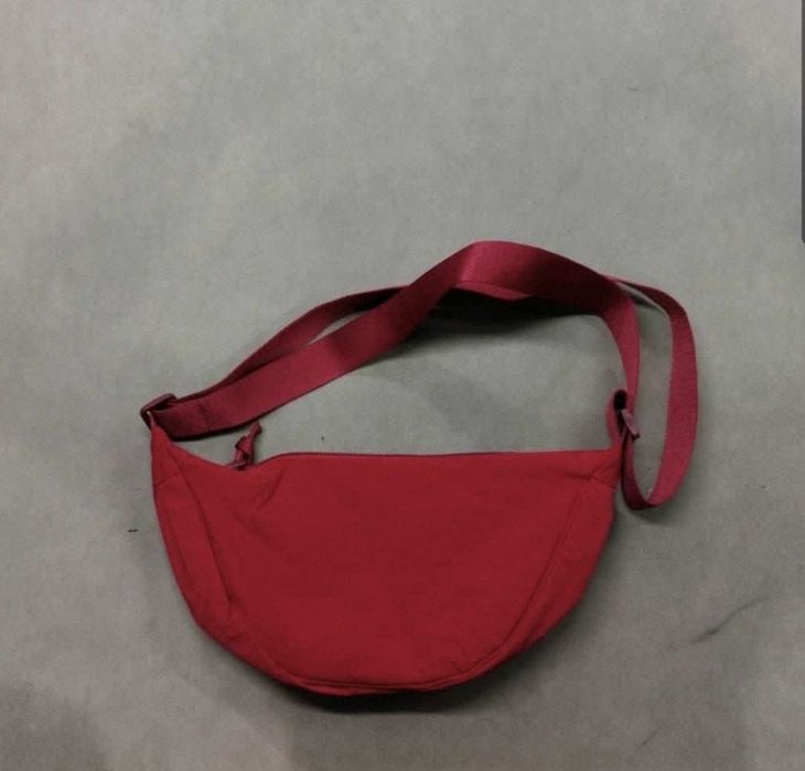 Модерна чанта Crossbody Canvas - нова колекция 2026