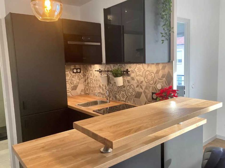 Дава се под наем Двустаен апартамент в Пловдив, Христо Смирненски - 56 кв.м за 306 € - Снимка #1