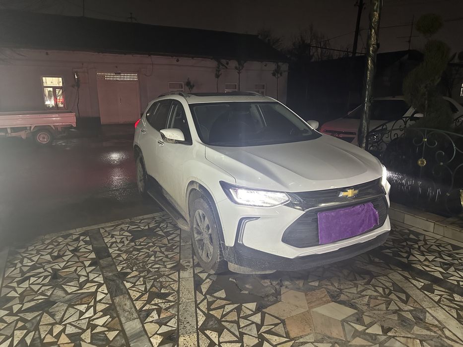 Chevrolet traker avtomobili