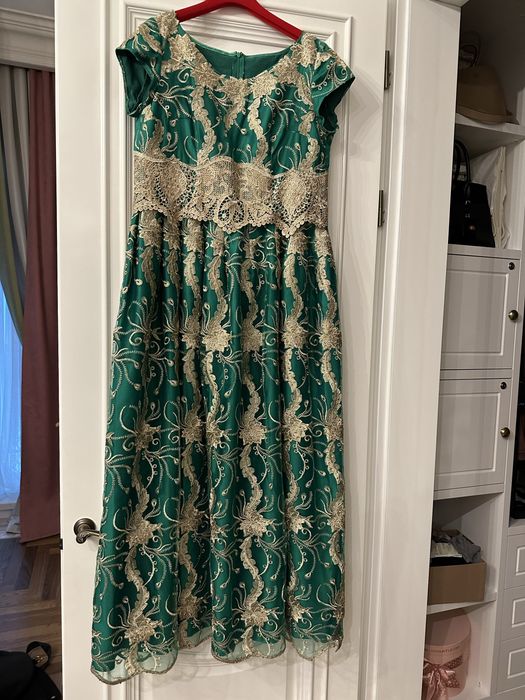 Женское платье новое