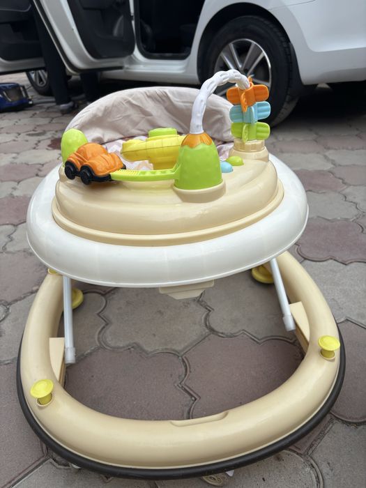 Продам ходунки детские