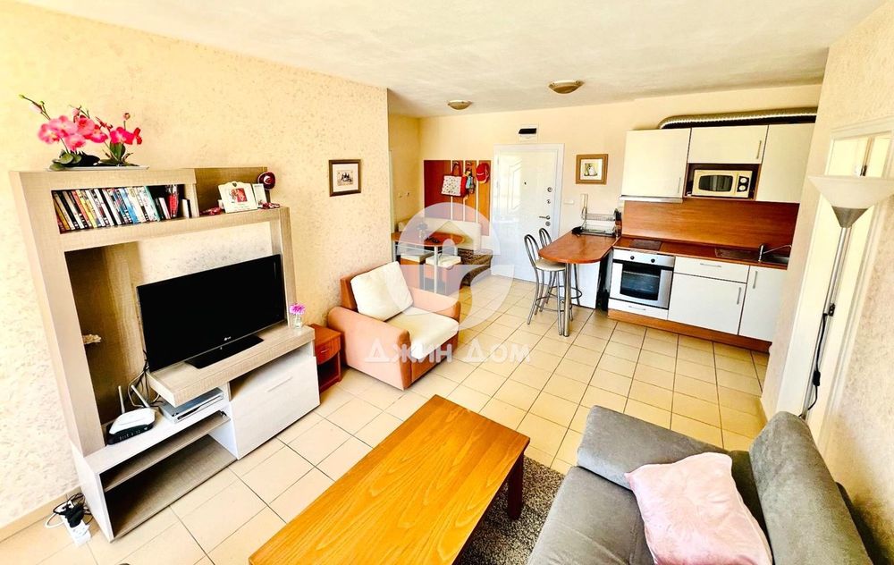 Продава се Тристаен апартамент в к.к. Слънчев бряг - 89 кв.м за 1203 €/кв.м - Снимка #1