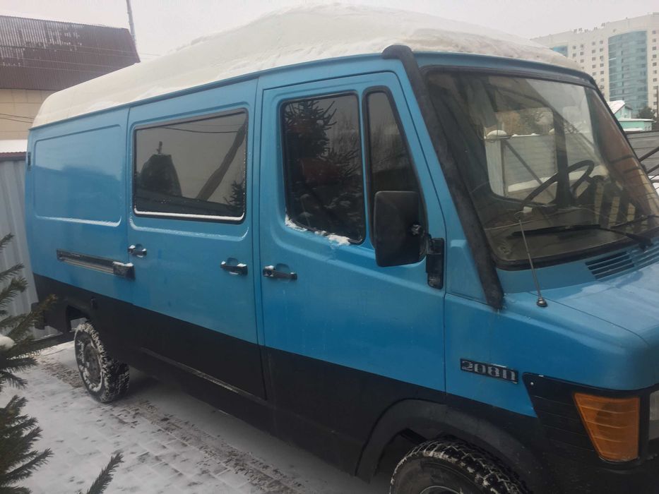 Продам мерс.208d