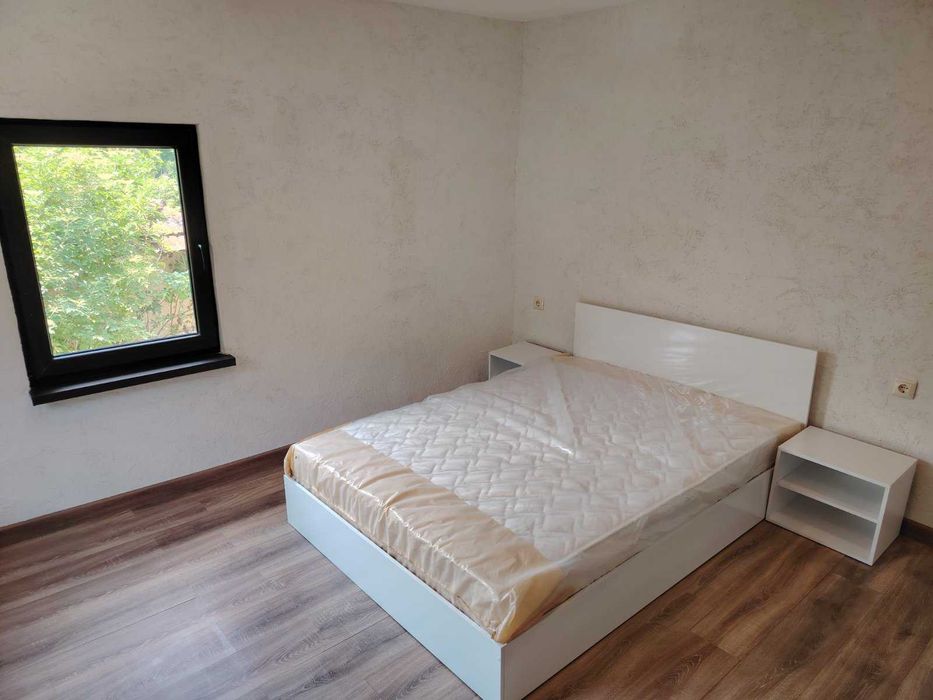 Продава се Къща в с. Станьовци, Област Перник - 80 кв.м за 765 €/кв.м - Снимка #12