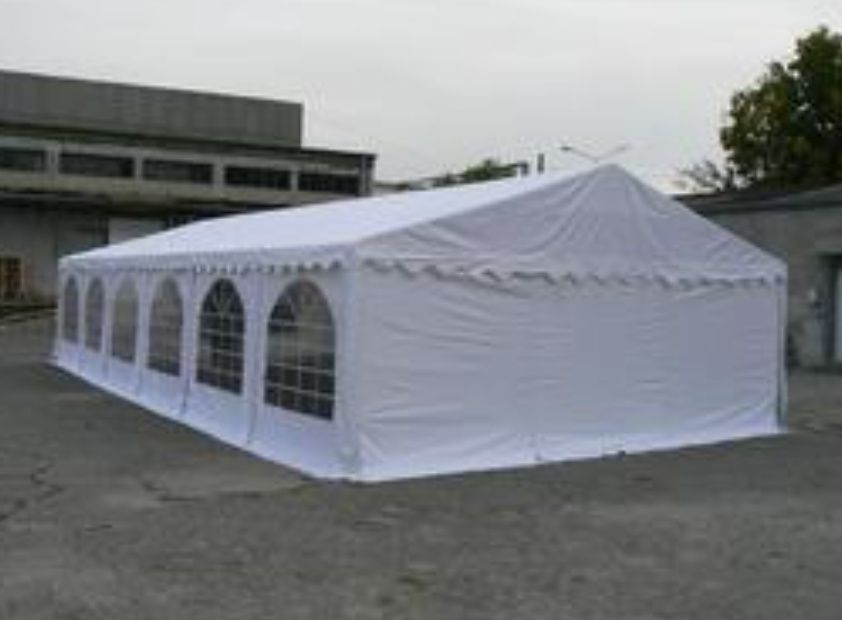 Închiriere corturi, scaune, mese rotunde, decorațiuni