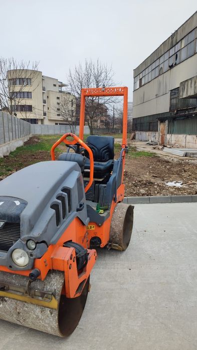 Vand sau Inchiriez rulou cilindru compactor HAMM 10 CVV 2 tone