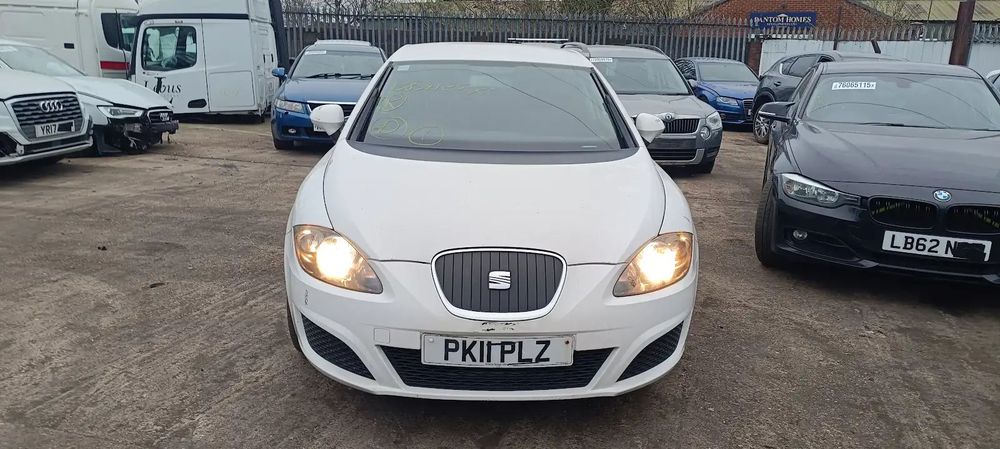 Dezmembrari / Dezmembrez Seat Leon (1P1) [Fabr 2005-2011] 1.6 TDI CAYC cutie viteze manuala cod culoare LB9A