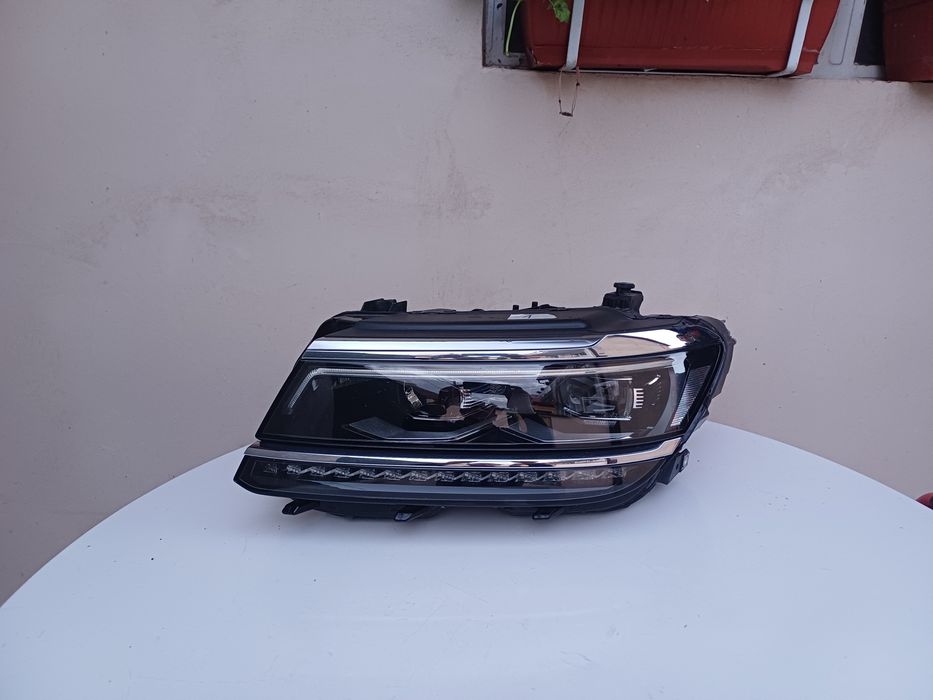 Ляв фар за Vw Tiguan 2; Full led; 2020г.