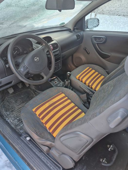 Opel corsa 2001  Stare buna