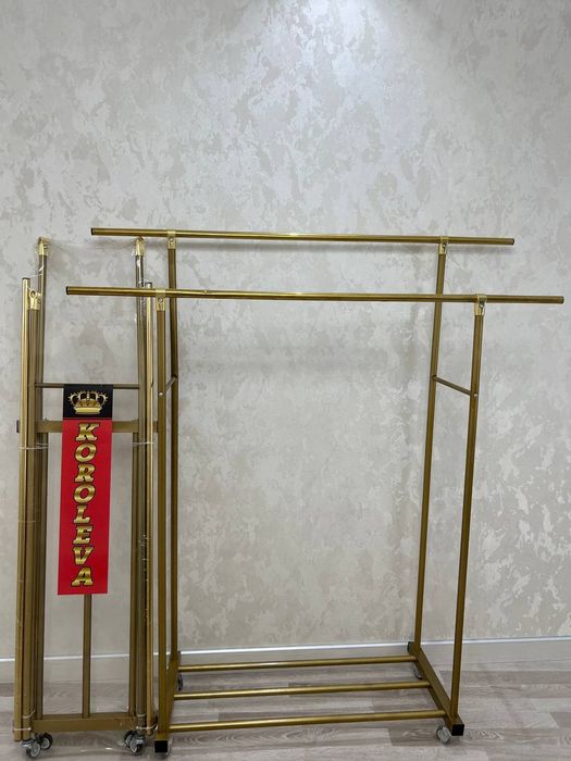 Garderob stelaj maniken