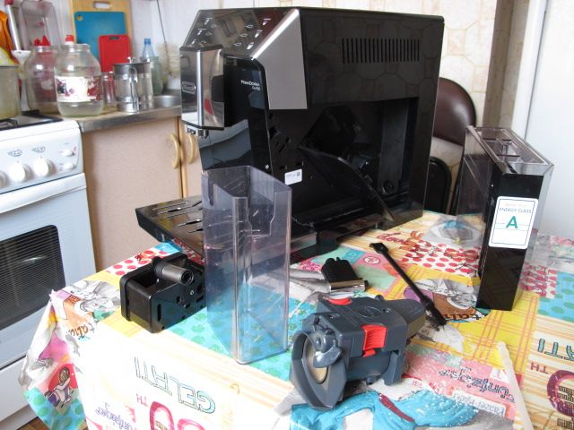 Автоматическая кофемашина