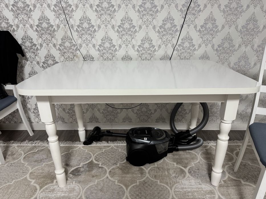 Стол для дома