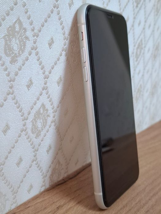 iPhone 11 128гб 71акб