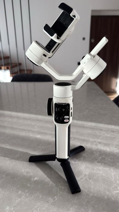 Zhiyun smooth 5S